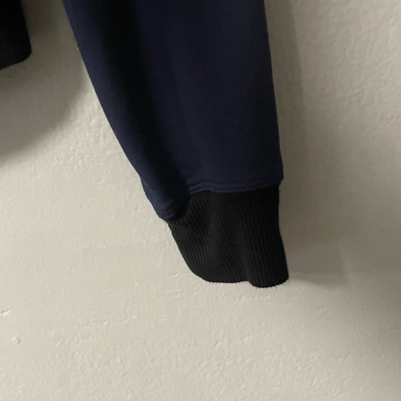 ALALA Mesa Zip-Front Colorblock Active Bomber Jacket. Size X-Small - Picture 11 of 13